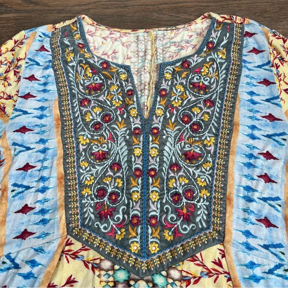 Soft Surroundings Embroidered Boho Tunic Top Medium Blue Multi Bell Sleeve - Picture 3 of 10